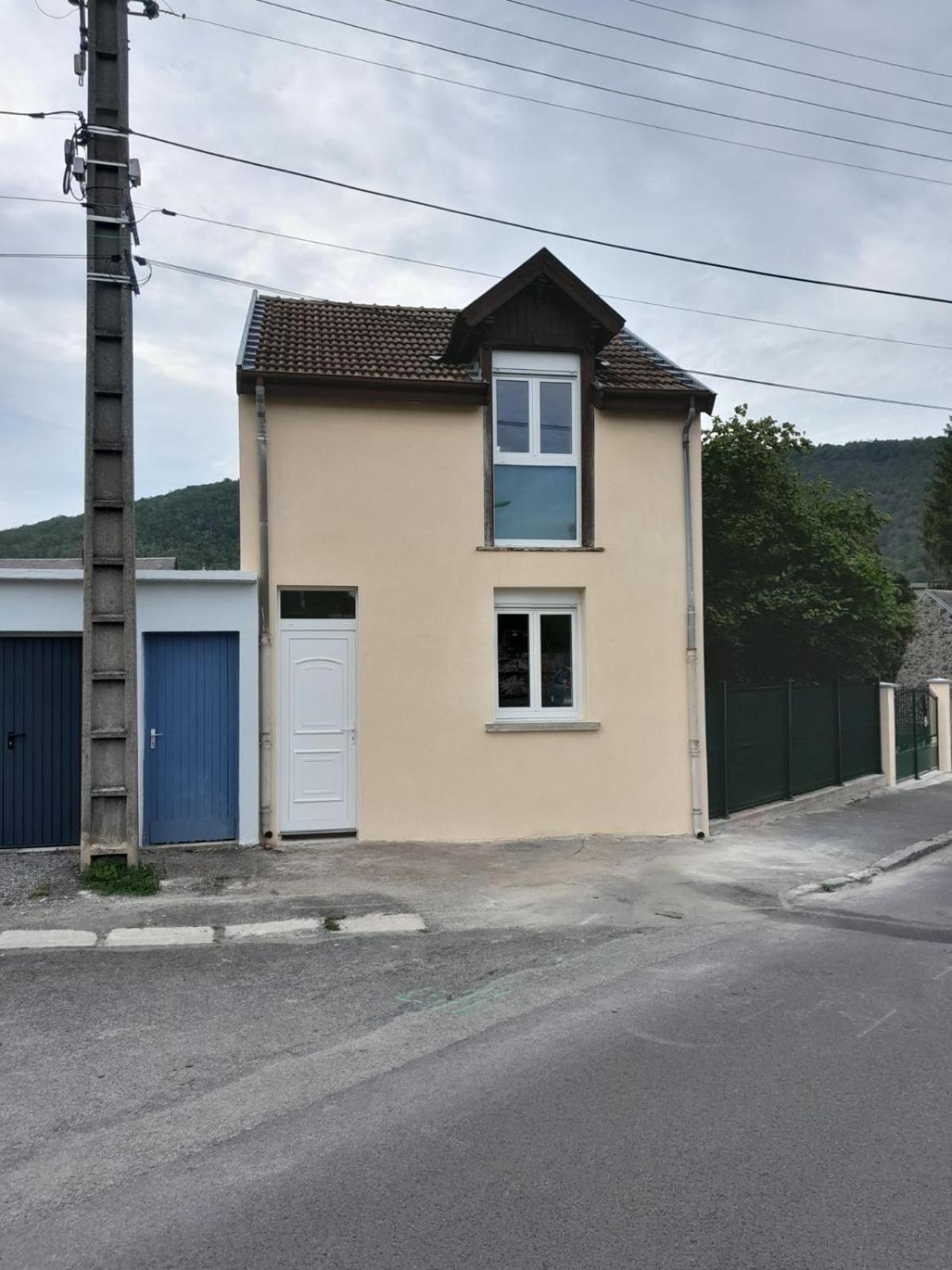 Maison Independante Revin Εξωτερικό φωτογραφία